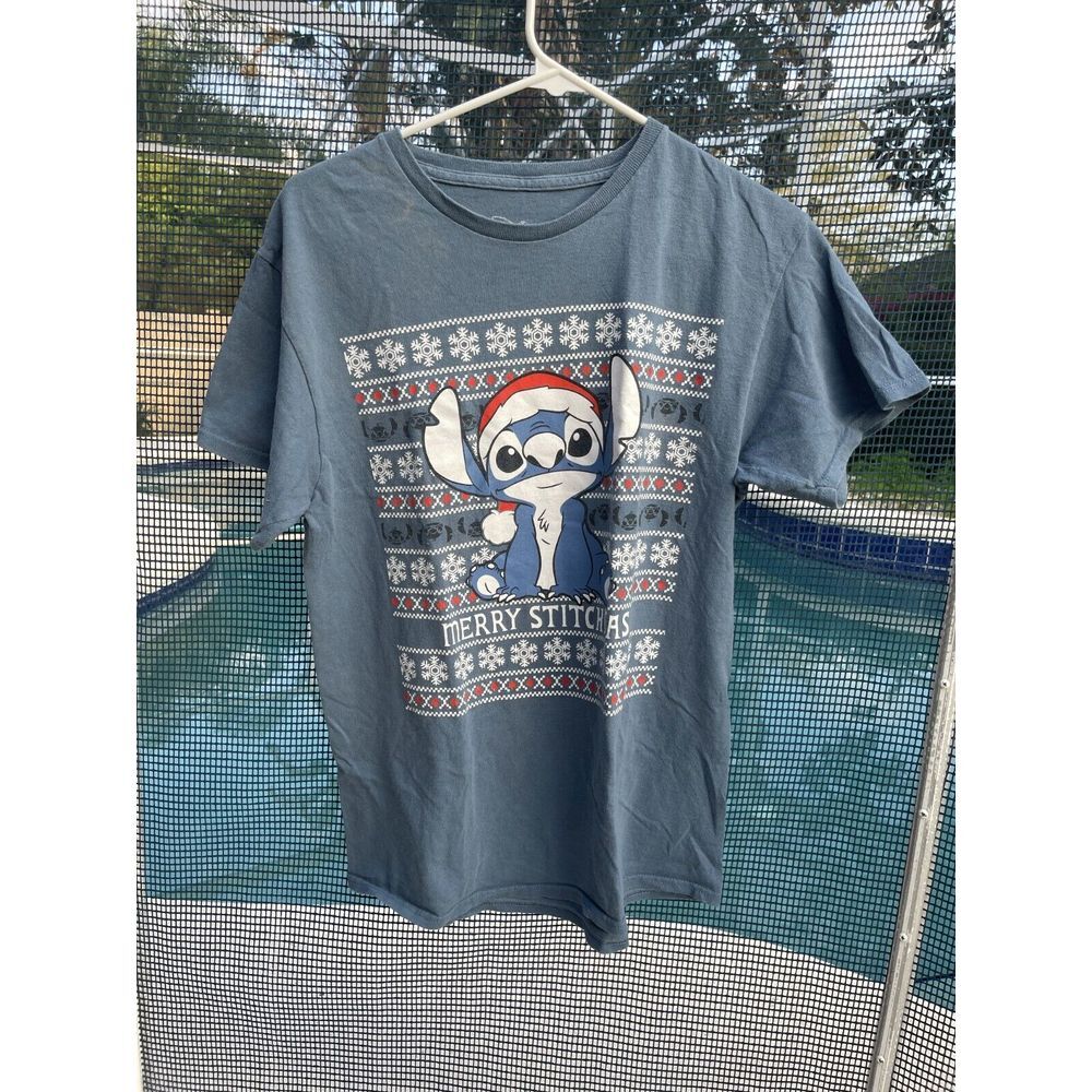 Disney Merry Stitchmas Men's Blue Pullover Crew Neck Short Sleeve T-Shirt Medium